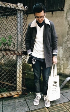 My Simply and Pure Look in Early Spring!