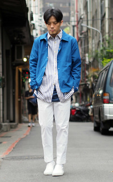 時尚穿搭：一貫的白藍