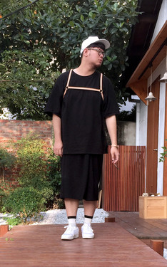 原皮色。