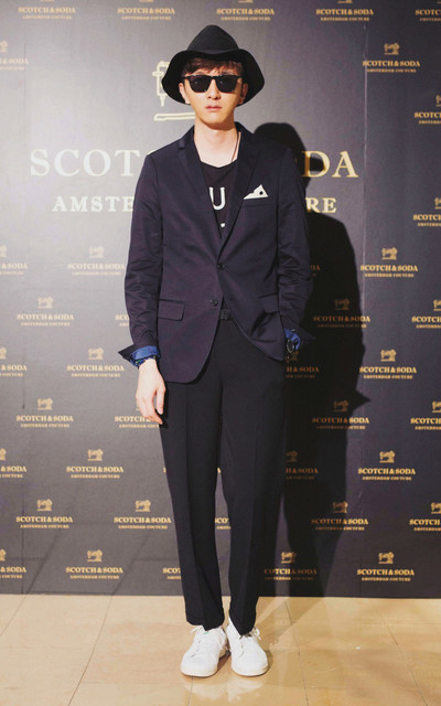 Scotch & Soda 開幕