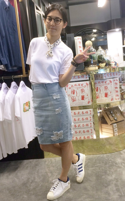 只能小碎步走路的今天