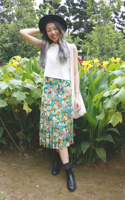 YELLOWHEADS-Hana