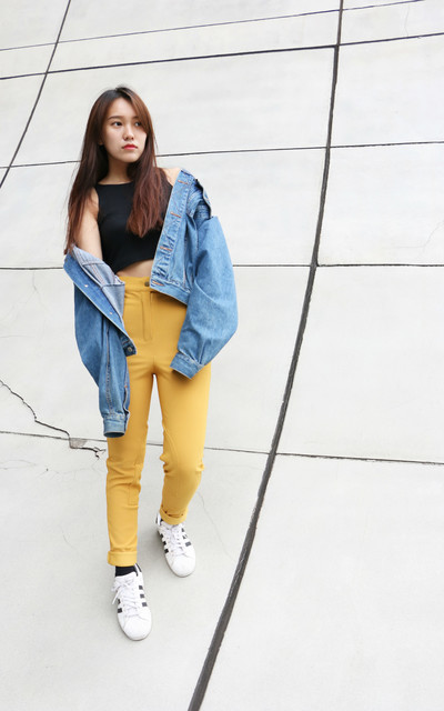 yellow day