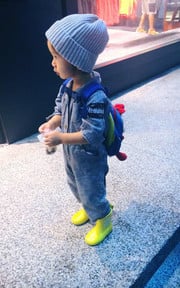信義區走跳小人