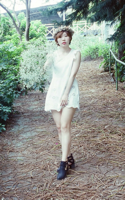 阿花阿花拿著花