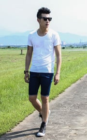 白T又出動～陽光，舒服，涼快！！！