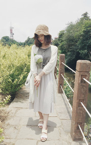 遇上繡球花的少女