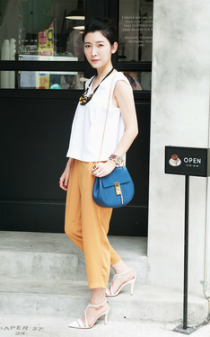 時尚穿搭：yellow x blue