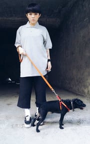 穿弟弟的衣服