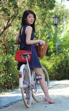 時尚穿搭：就是要穿裙子騎單車