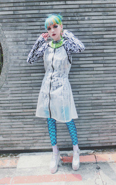 Lustrous Brightness