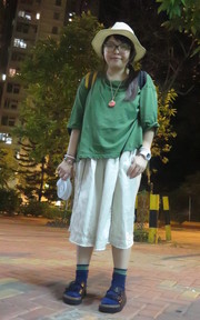 綠色X闊褲X大帽子