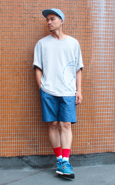 夏日水藍