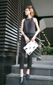 迷人是一件时光的盔甲