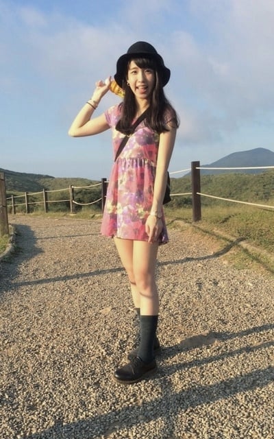 腦子壞了才會穿馬丁去爬山