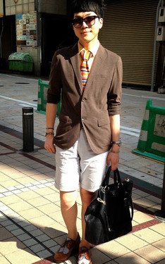 Day 2: Suit up*