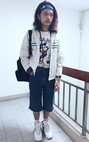 白藍男孩
