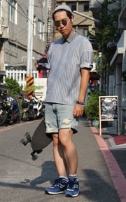 最近都在玩滑板