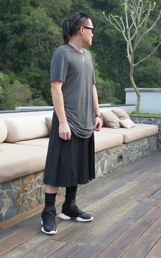 灰塵灰 X 百摺褲裙 X Rick Owens runner