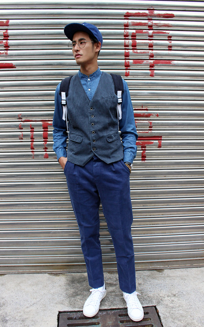 有點blue