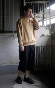 今天的主題是剛睡醒之我真的有穿襪子