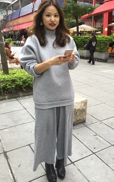 誒誒，有風吹，幫我照一張
