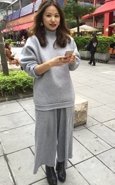 誒誒，有風吹，幫我照一張