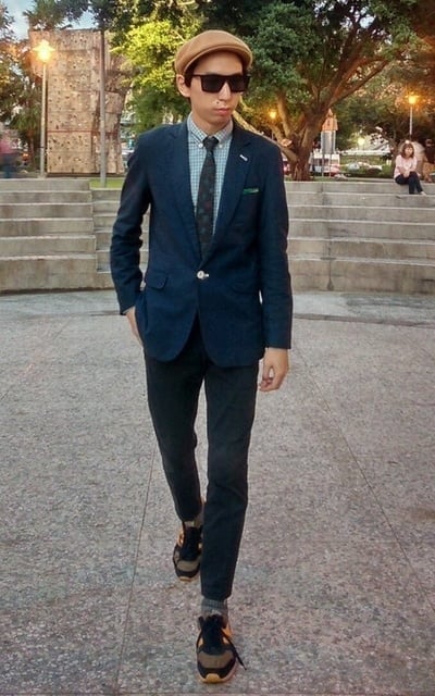 NAVY BLUE SUIT