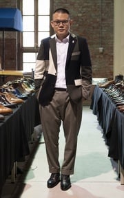 十人十色.偶爾也正裝