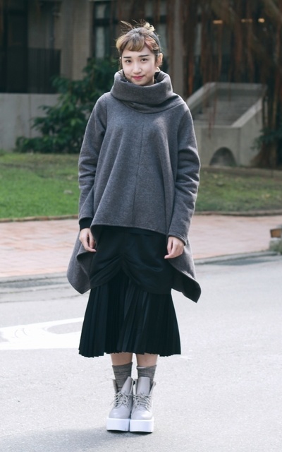 grey 