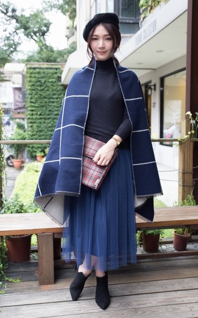 聖誕穿搭 LOOK2. / 法式優雅。跟男友約會去吧！ 