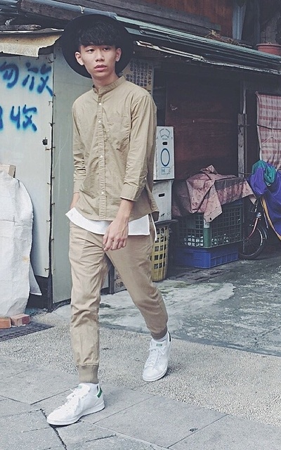 大地色.