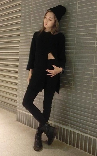 Yulia 2016-01-12 的搭配 黑的徹底
