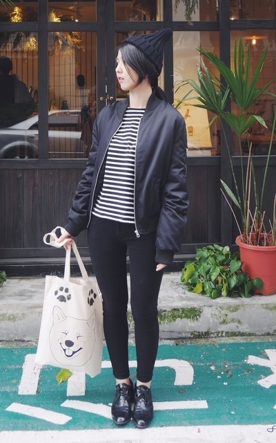 ALL BLACK