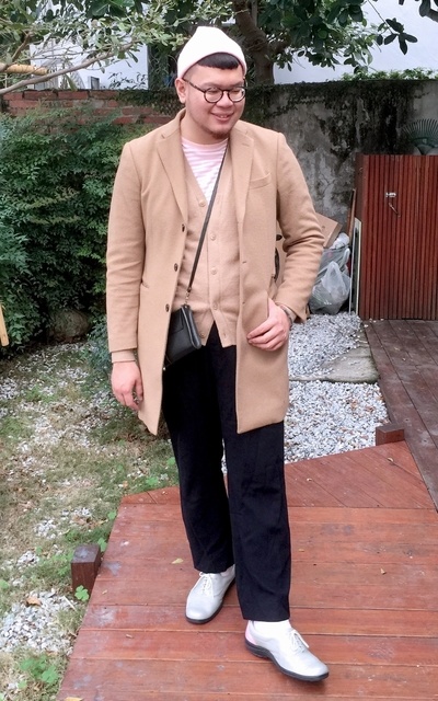 粉紅條紋寶貝。