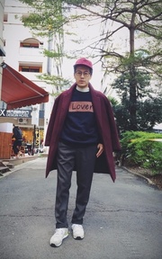 酒紅