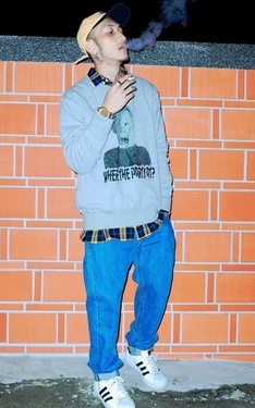 90s.