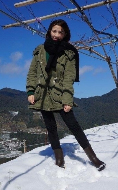雪地藍天