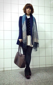 Monday blue的OL