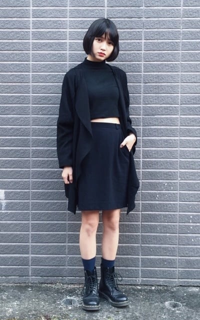 暗藏深藍色