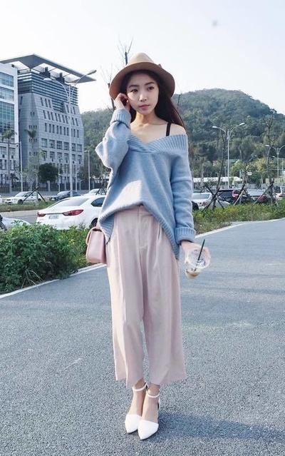 粉藍look:)