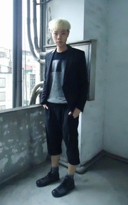 LEATHER mix KNIT