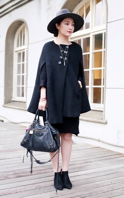 ALL BLACK OUTFITS
