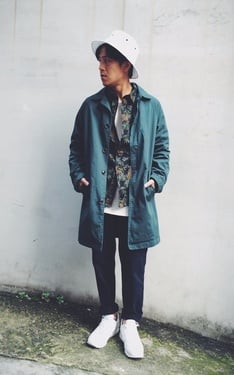 湖水綠