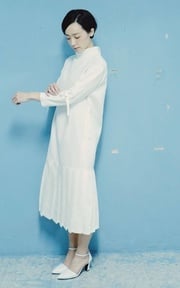 春的潔淨白
