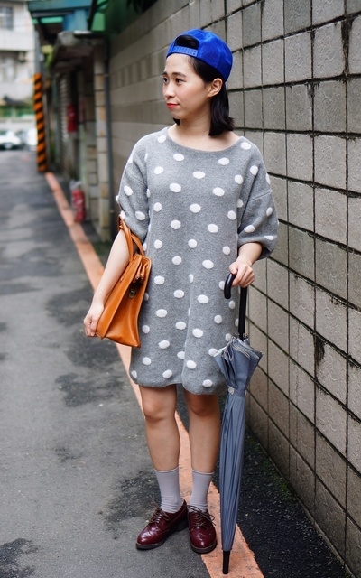 這周末的天氣灰灰濛濛 