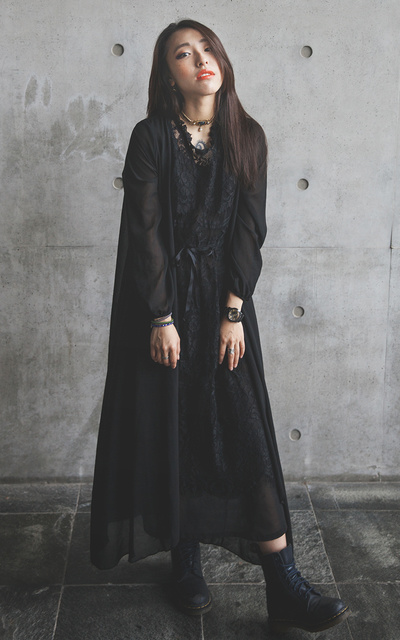 女巫黑