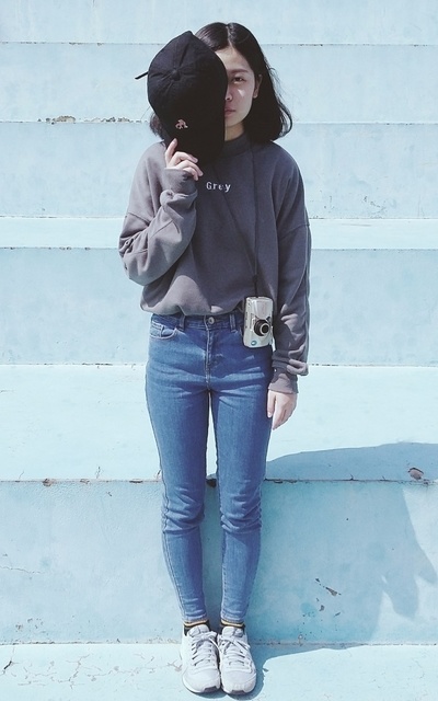 GREY