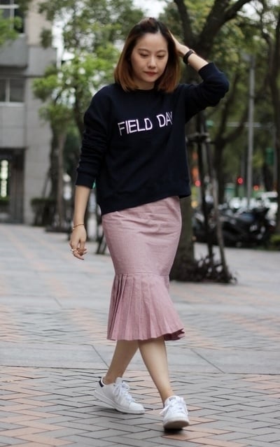 輕熟女也能駕馭的魚尾百褶裙