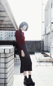 紅色 